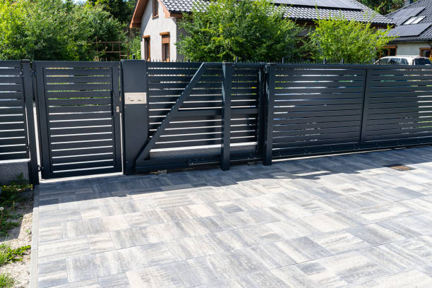 Best Local Driveway Pavers  in Eerlin, ND